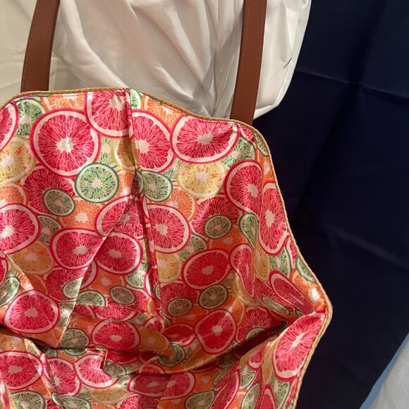 Weaved Citrus Beach Bag - Picture 6 of 6